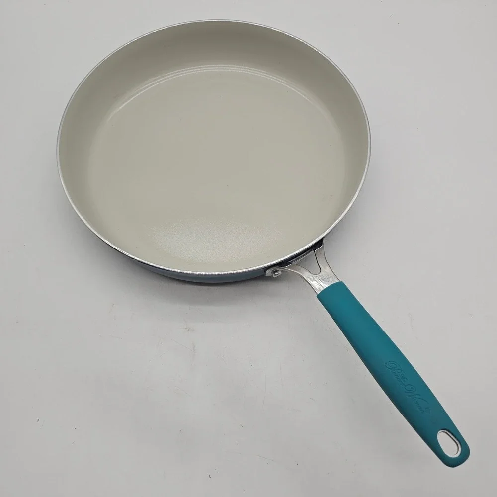 Pioneer Woman ~ Aluminum ~ Non-Stick Coating ~ 12